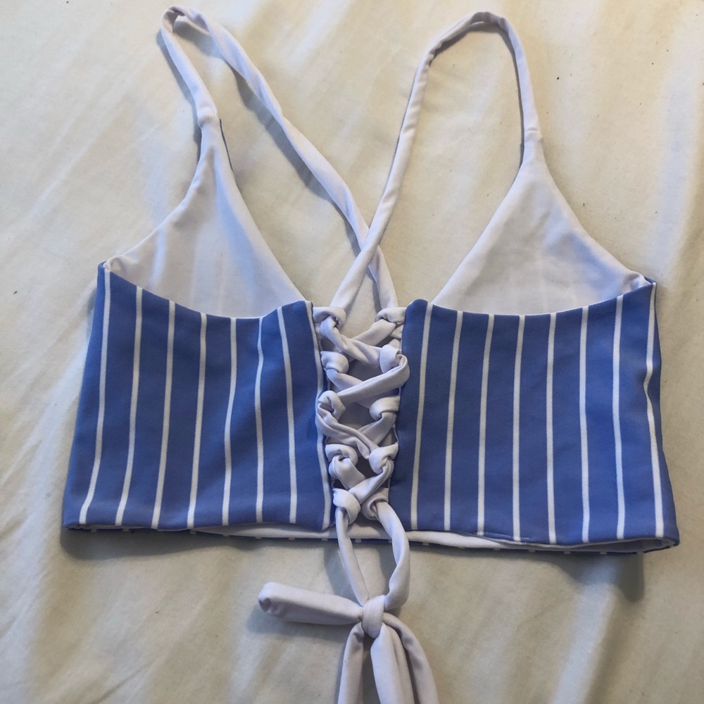 SPANDEX STRIPE TOP - Picture 2 of 3